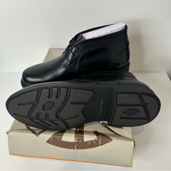 NWT Dunham By New Balance Boots size 14 4E main image 9